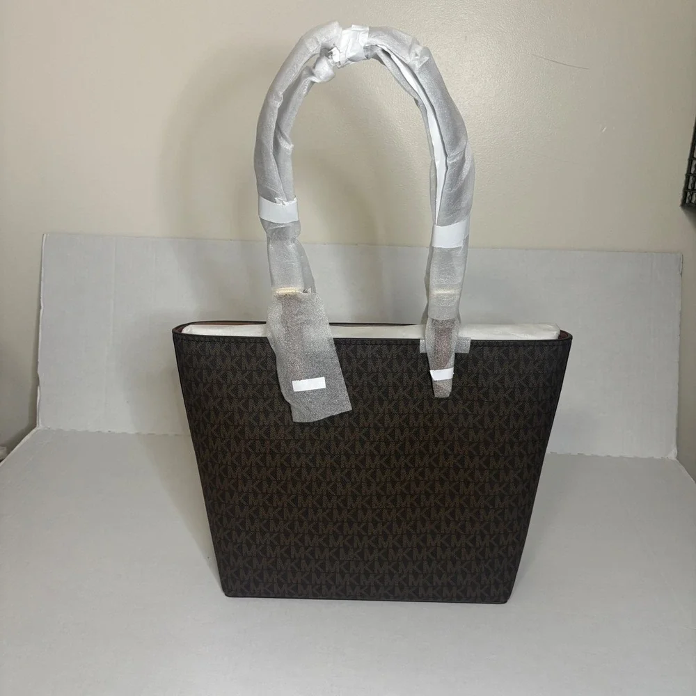 Michael Kors Jet Set Travel Tote Bag Purse Brown Carryall Shoulder Bag‎